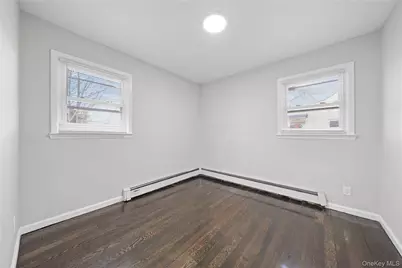 193 N Arizona Road, West Babylon, NY 11704 - Photo 12