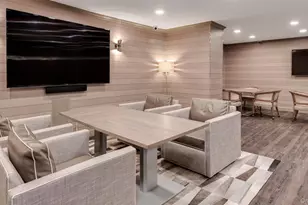 10 City Pl, White Plains, NY 10601 - Photo 34