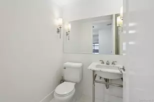 10 City Pl, White Plains, NY 10601 - Photo 28