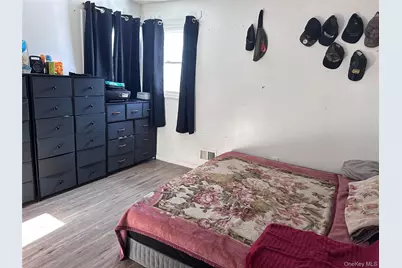 71 Macarthur Avenue, Brentwood, NY 11717 - Photo 10