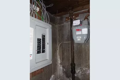 11802 Springfield Boulevard, Cambria Heights, NY 11411 - Photo 16