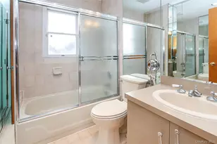 28 Polo Rd, Great Neck, NY 11023 - Photo 24