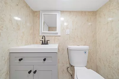 172 Juanita Avenue, Freeport, NY 11520 - Photo 26