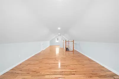 172 Juanita Avenue, Freeport, NY 11520 - Photo 16