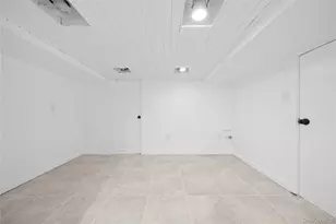 172 Juanita Ave, Freeport, NY 11520 - Photo 24