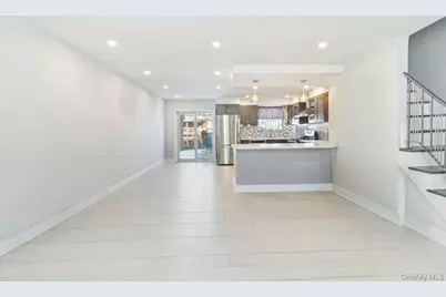 21-45 80 Street, East Elmhurst, NY 11370 - Photo 10