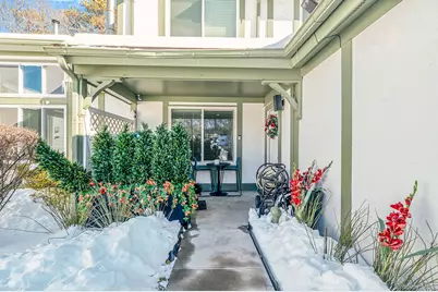 97 Drexelgate Court, Middle Island, NY 11953 - Photo 2