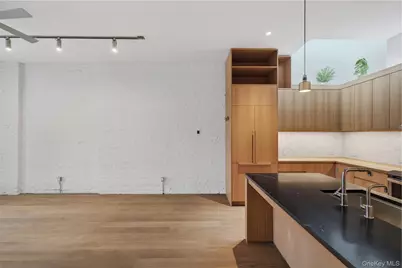 316 Wall Street #2, Kingston, NY 12401 - Photo 6