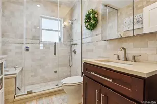 225 E Walnut St, Long Beach, NY 11561 - Photo 22