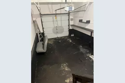 1046 Little Neck Avenue, North Bellmore, NY 11710 - Photo 10