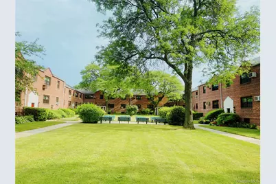 81-06 155 Avenue #2, Howard Beach, NY 11414 - Photo 2