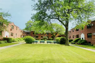 81-06 155th Ave, Howard Beach, NY 11414 - Photo 2