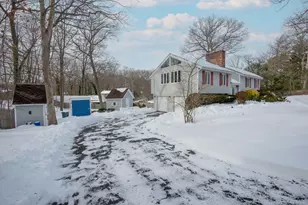 22 Glenview Ave, Northport, NY 11768 - Photo 2