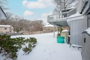 22 Glenview Ave, Northport, NY 11768 - Photo 6