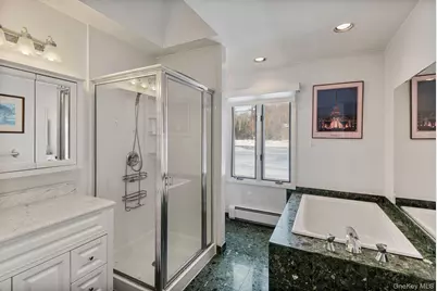 22 Glenview Avenue, Northport, NY 11768 - Photo 20