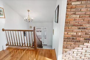 22 Glenview Ave, Northport, NY 11768 - Photo 12