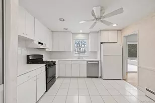 75 Freedman Ave, Nanuet, NY 10954 - Photo 10