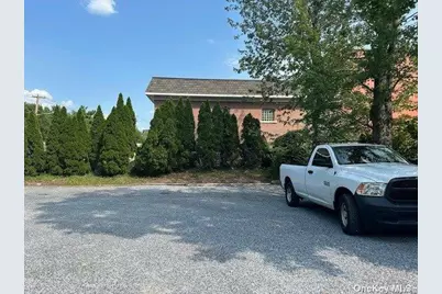 140 Wall Street #10, Huntington, NY 11743 - Photo 8