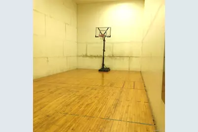 181 Pearsall Drive #4D, Mount Vernon, NY 10552 - Photo 10