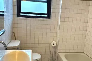 181 Pearsall Dr, Mount Vernon, NY 10552 - Photo 8