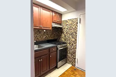 181 Pearsall Drive #4D, Mount Vernon, NY 10552 - Photo 4