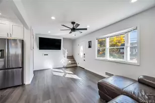 15 Lehigh Ave, Centereach, NY 11720 - Photo 8