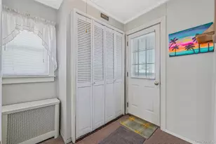 704 S 5th St, Lindenhurst, NY 11757 - Photo 18