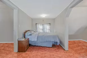 704 S 5th St, Lindenhurst, NY 11757 - Photo 24