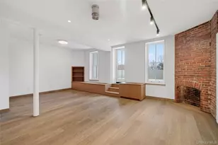 316 Wall St, Kingston, NY 12401 - Photo 4