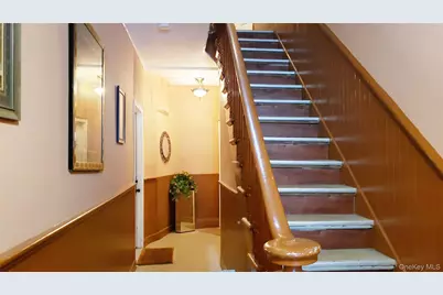 517 51st Avenue, Long Island City, NY 11101 - Photo 4