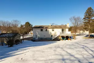 25 Verplanck Ave, Hopewell Junction, NY 12533 - Photo 6