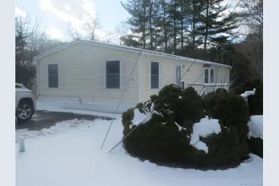 723 Beekman Road #72, Hopewell Junction, NY 12533 - Photo 2