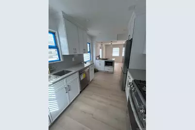 6 Park Place, Great Neck, NY 11024 - Photo 4