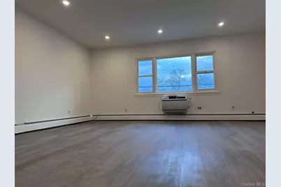 81-05 149th Avenue #2FL, Howard Beach, NY 11414 - Photo 6