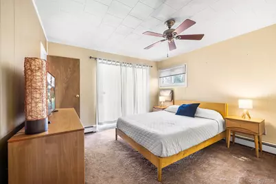 111 Stirrup Lane, Levittown, NY 11756 - Photo 12