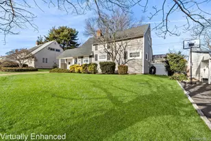 111 Stirrup Ln, Levittown, NY 11756 - Photo 2