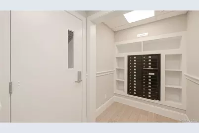 776 Fulton Street #2D, Farmingdale, NY 11735 - Photo 20