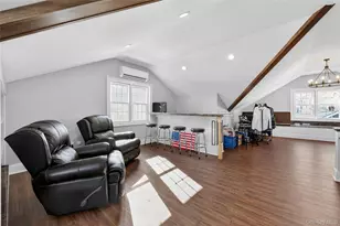 20 Westbridge Dr, Babylon, NY 11702 - Photo 26