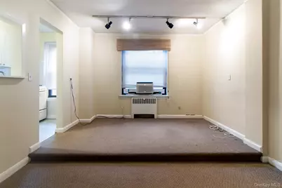 70 Sherman Avenue #2K, Yonkers, NY 10705 - Photo 8