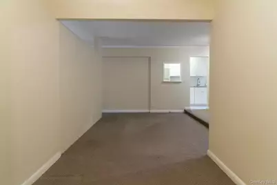 70 Sherman Avenue #2K, Yonkers, NY 10705 - Photo 4