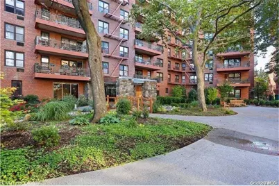 87-10 51st Ave #5H, Elmhurst, NY 11373 - Photo 2