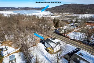 748 9W Rte, Valley Cottage, NY 10989 - Photo 2