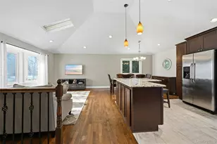 4 Stell Ln, East Northport, NY 11731 - Photo 4