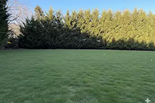 4 Stell Ln, East Northport, NY 11731 - Photo 36