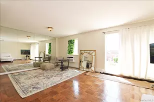 320 E Shore Rd, Great Neck, NY 11023 - Photo 12