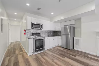 61 Carson Avenue, Newburgh, NY 12550 - Photo 4