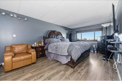 725 Miller Avenue #318, Freeport, NY 11520 - Photo 10