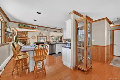 31 Newbury Street, Monroe, NY 10950 - Photo 6