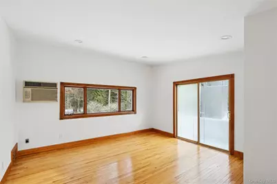 549 Woodbury Road, Cold Spring Harbor, NY 11724 - Photo 44