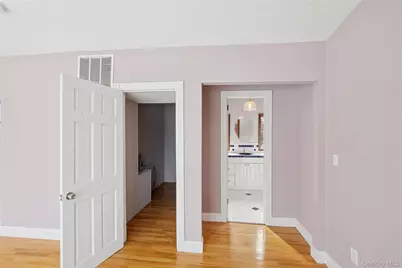 549 Woodbury Road, Cold Spring Harbor, NY 11724 - Photo 40